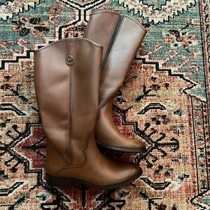 FRYE WOMENS BOOTS, size 7